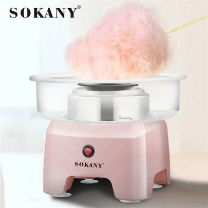  Máquina de caramelos automática SOKANY 520, 500W de alta potencia, tapa de 29.8 cm de gran diámetro a prueba de salpicaduras, material antiadherente, fácil de limpiar. Diseño de doble tubo Uart2. Equipada con una base de enfriamiento y ventosas de silicona, puede reducir el ruido. Adecuada para la producción doméstica y comercial de malvaviscos.