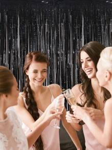 kumozawa 1 件黑色雨帘派对装饰毕业装饰流苏生日婚礼单身女性周年纪念装饰成人雨丝窗帘生日派对背景墙装饰流苏闪亮铝膜墙帘 - 黑色 - 查看 4