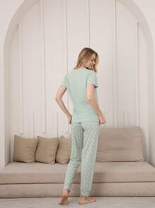 Mirano Pyjama-Set mit kurzärmligem Oberteil mit Buchstabe Muster und langer Hose mit Kirschmuster