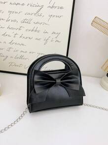 这款时尚链条手提包饰有可爱蝴蝶结，采用PU材质，磁扣闭合，适合购物、聚会、日常使用，可收纳耳机和纸巾，纯色链条斜挎包，是馈赠佳品。 - 蝴蝶結手提包 - 查看 3