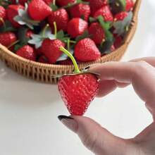 30 piezas de fresas de plástico artificiales de color rojo cereza con cuentas de vidrio y espuma realistas para decoración de hogar, cocina, fiesta y utilería de fotografía