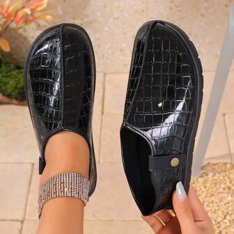 女士尖头平底鞋，百搭法式便鞋，适合春季和秋季