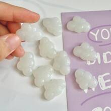 5个/7个/8个/10个/12个/15个装白色云朵造型磁性树脂冰箱贴，3D三角形设计，创意家居办公装饰，白板磁贴，厨房办公用品，塑料材质，家居装饰礼品之选。适用于办公室、厨房、白板、食品储藏室和洗碗机——是圣诞节、万圣节、复活节、感恩节家居装饰和情人节礼物的完美之选。 - 彩色 - 查看 4