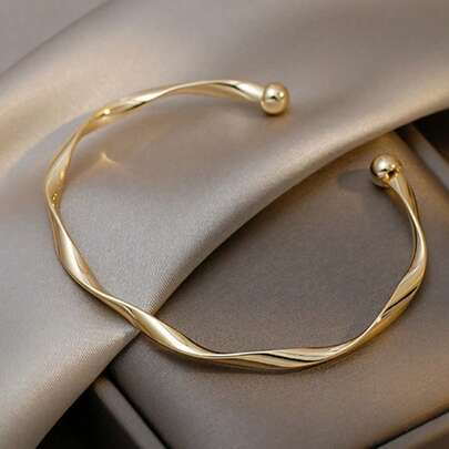 1pc Minimalist High-End Niche Design Girl & Kids Bracelet