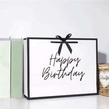 1 PIEZA Bolsa de regalo de cumpleaños, bolsa de regalo con impresión de letras en papel, bolsa de compras plegable y ligera, bolsa de regalo de cumpleaños para amigos, hermana, mamá, abuela, bolsa de regalo de cumpleaños en negro y blanco