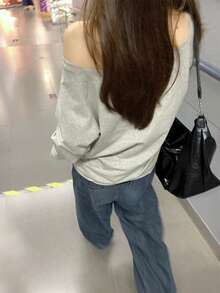 宽松露肩长袖 T 恤，适合春夏季，时尚百搭的分层上衣 - 灰色 - 查看 2