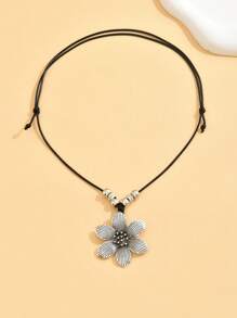 1pc Boho Style Silver Metal Carved Pendant Adjustable Woven Necklace, Suitable For Women Daily Outfit, Decoration, Beach Holiday, Travel & Photo Shoot