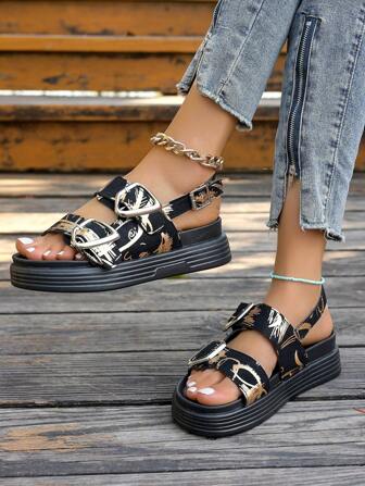 2025 新款夏季时尚女士厚底软底迷你豹纹休闲沙滩凉鞋