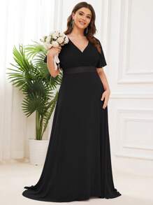 Plus Size Elegant V-Neck Ruched Bust Black Bridesmaid Dress, Wedding Guest Formal Dress, Party Dress - Black - View 5