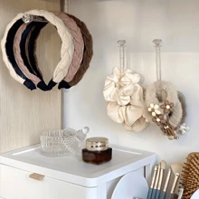 1 pieza/2 piezas/3 piezas/5 piezas Estante de almacenamiento de joyas, Organizador montado en la pared, Estante colgante para pulseras, Estante para pinzas sin marcas en el cabello, Soporte para diademas, Ganchos para baño, Ganchos sin daños, Soporte para llaves, Decoración de pared, Estante de almacenamiento montado en la pared, Ideal para colgar collares, joyas, pulseras, accesorios de baño, fiesta de revelación de género, perfecto para cumpleaños, bodas, fiestas, el regalo perfecto para colegas, amigos y familiares, de vuelta a la escuela