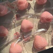 1pc Simulated Strawberry Squeeze Toy, With A Soft Touch, Is A Stress Relieving Toy