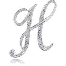 1 pièce paquet Broche géométrique simple de 26 lettres anglaises avec strass, broche élégante et de mode pour femmes. Épingle pour pull, manteau, robe, accessoires, sac, charme, école
