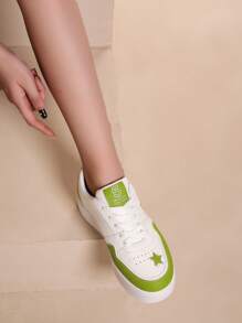 春季新款星形图案厚底女童运动鞋，系带透气软底防滑运动休闲鞋，适合青少年和青年 - 綠色 - 查看 4