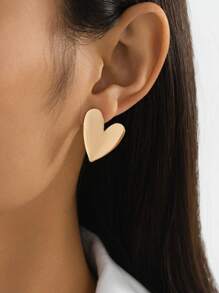 1 Pair Metallic Minimalist Heart Outline Stud Earrings, Gift For Women
