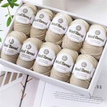 1 Set Of 10 Mixed Wool Yarn Skeins, Total Weight 1.1 Lbs, With Various Color Combinations Available. These Soft And Skin-Friendly Yarns Are Suitable For Sweaters, Scarves, Hats, And Other DIY Crafts.