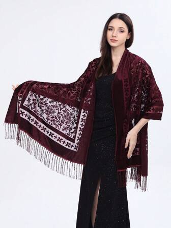 1pc Women Leaf & Ditsy Floral Velvet Tassel Scarf, Fashionable Elegant Party Outwear & Warm Shawl For All Seasons