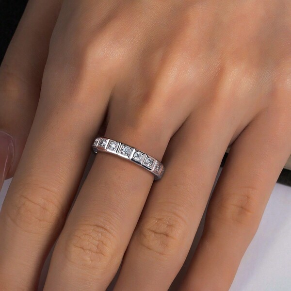 ANU JEWEL خاتم الخطوبة/الزواج من الفضة الإسترليني 925 بحجر الموسانيت الأمير بقطر 2.2 مم، مناسب كهدية