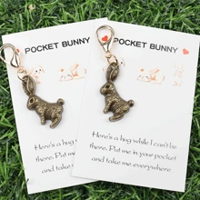 1pc/2pcs Rabbit Keychain, Mini Rabbit Pendant, Easter Bunny Keychain With Hugging Card, Ideal For Birthday, Wedding, Holiday Party, Motivational Token