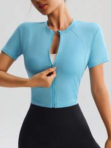 Chaqueta deportiva de manga corta ajustada y transpirable para mujer, con cuello alto y cremallera, apropiada para yoga, correr y gimnasio