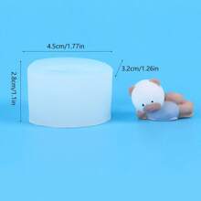 Recline Hugging Bear Silicone Mold, Minimalist And Multipurpose