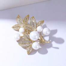 1pc Fashion Faux Pearl & Rhinestone Leaf Shape Brooch Pin, Versatile Suit Accessory Dress Accessories Pin For Clothes Bag Charm School Office Accessories Shirts Jacket Jewelry Christmas Halloween Clothes Pin Funny Cute Teacher Gifts Costume Accessories Bag Charms - View 4