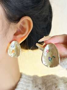 1 Pair Vintage Elegant Enamel Concave Geometric Moon & Flower Butterfly Print Stud Earrings, Simple & Fashionable Everyday Accessory Suitable For Women, Daily Wear/Wedding/Party, Great Gift For Wife/Girlfriend Birthday