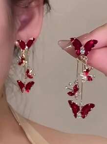 1 Pair Fashionable & Elegant Butterfly Rhinestone Pendant Earrings