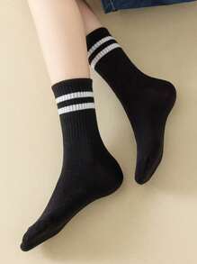 3 双女士鲨鱼设计袜子，条纹和双条图案，中长款，时尚百搭，适合春、夏、秋、冬日常穿着
