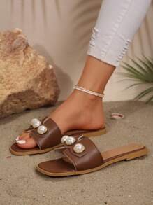 New Women Fashion Black & Beige Flat Sandals