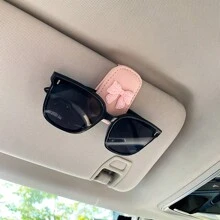1pc Car Sun Visor Glasses Clip – Bowknot Design, Interior Accessory, Fits Most Vehicles.