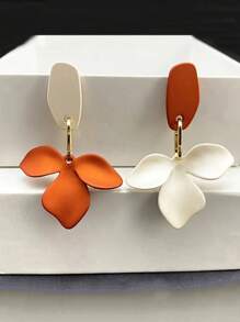 1 对女士优雅花瓣吊坠耳环，合金度假风格珠宝，百搭时尚配饰，适合日常和节日，简约休闲设计，无装饰，四季皆宜 - 彩色 - 查看 7
