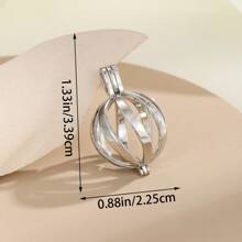 1个时尚镂空心形花朵造型3D吊坠，DIY项链/手链，可打开香薰精油扩散器配件