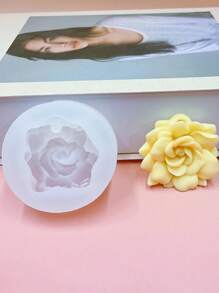 1pc Gardenia Shaped Silicone Candle Mold With Hole - White - View 3