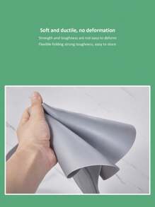 1件美发肩垫，沙龙剪发披肩，硅胶防头发飞溅沙龙围脖配件，美发工具，美发产品及配件，适用于理发店、美容院、返校季、旅行度假必备，女士美发配件，梳子，理发师配件，吹风机，头发，理发师，美发工具，美发产品，吹风机，头发，梳子，理发师，理发师配件，美发设备，发型，美发，头发，美发产品，美发工具，美发用品，理发师，理发师配件，理发店，美发设备