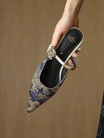 Fall/Winter Women's New Classic Chinese-Style Crystal Low Heel Mules, Fashionable Versatile Blue Contrast Color Pointed Toe Flat Slip-On Shoes,Party Outfits