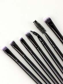 20件套高品质化妆刷套装，包含散粉刷、腮红刷、修容刷、高光刷、眼线刷，方便旅行携带，也是节日送礼的理想之选。