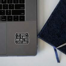 自粘乙烯基贴花 - 幽默“我当然自言自语，我需要专家建议”引言 - 防水、模切贴纸，适用于笔记本电脑、水瓶、Kindle - 讽刺贴纸，适合所有人的礼物，学校用品，返校