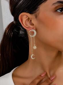 1 Pair Fashionable, European And American Style, Punk, Casual, Gold Metal, Fully Paved Rhinestone Octagonal Star Moon Asymmetrical Earrings, Stylish Charming Gold Inlaid Rhinestone Jewelry, Shiny Rhinestone Star Moon Earrings, Suitable For Women's Daily Wear, Various Holidays, Beach Vacation, Socializing, Parties And Events, Couples Gift, Mother's Day Gift