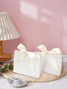 10 Stück weiße Kraftpapiertüten, weiß/gold/rote Schleifenband-Dekor Geschenktüten, Geburtstagsfest Geschenkverpackung, Hochzeitsgeschenkverpackung, Kosmetiktaschen, wiederverwendbare Geschenktüten für Geburtstag, Partys, Brautparty und Geschenke für Freunde, Geburtstagsfest-Gastgeschenke