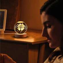 1pc Beautiful Crystal Ball Night Light, 3D Crystal Ball Night Light Warm Light Switch LED Space Decoration, Crystal Ball Sphere Decorative Light With LED Base, Galaxy Cluster'saturn Moon'solar System Milky Way, Rabbit Watching The Moon, Jellyfish, Starry Sky Walk, Four-Leaf Clover Or Unicorn Crystal Ball Desktop Lighting, Home, Bedroom Decorative Light, Bedroom Ornaments, Creative Valentine's Day, Gift, Gift For Boys And Girls