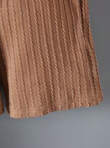 2件套男童休闲纹理短袖T恤和短裤套装，春夏