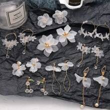 Random 10 Pieces Set/5 Pairs, Simple Flower Faux Pearls Earring Set, Niche, Light Luxury, High-End Feeling, Earring , Versatile Earrings - Multicolor - View 2