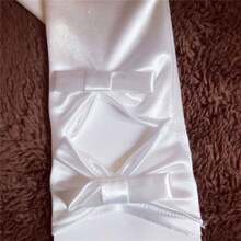 1 Pair Vintage Bridal Wedding Gown Satin Elastic Mid-Length Bow Fully Covered Perforated Gloves, Suitable For Weddings And Photo Studio Use