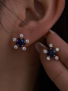 1 Pair Fashion Casual Personalized Minimalist Luxury Sparkly Colorful Cubic Zirconia Star & Snowflake 14K Plated Earrings, Suitable For Women, Everyday Wear, Party, Birthday, Valentine's Day, Elegant Jewelry Gift