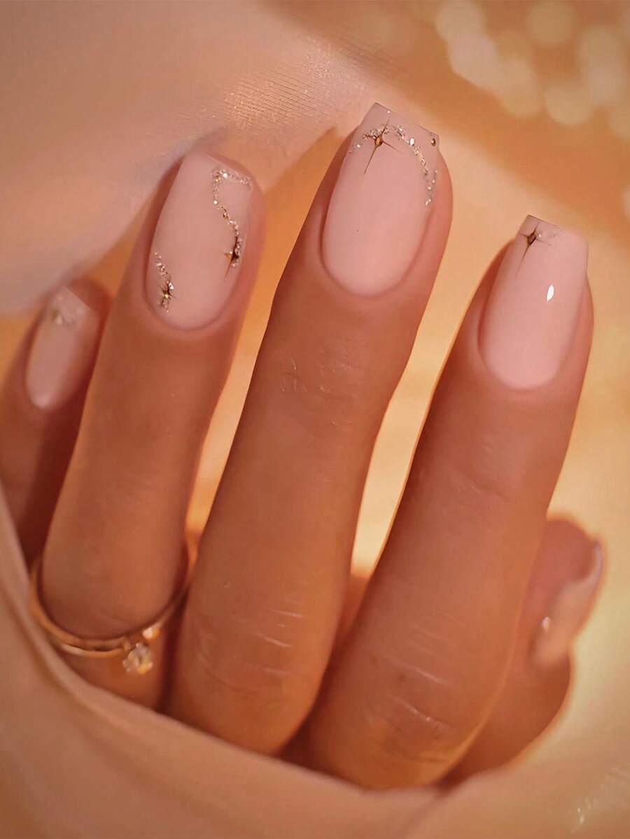 24入組白色短方形壓克力假指甲，金色條紋和星星裝飾閃閃發光的假指甲，適用於女性和女孩指甲美容工具 - 彩色 - 查看 1