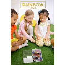 Rainbow High Coffret de fabrication de bracelets Rainbow High comprenant 600 pièces assorties dans différents compartiments - Coffret facile à utiliser qui développe la créativité et la coordination ⚫ Livraison GRATUITE ✅ Livraison 24/48h en Espagne (péninsule)