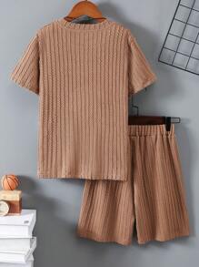 2件套男童休闲纹理短袖T恤和短裤套装，春夏