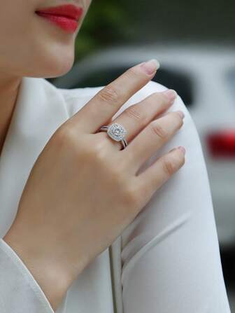 1 Carat Square Halo Moissanite Ring, 925 Sterling Silver 18K Gold Plated, Double Halo Full Pave Design, Split Shank, Hypoallergenic & Nickel-Free, Fixed Size 5/6/7/8/9, Suitable For Wedding, Engagement And Special Occasions, GRA Certification Included