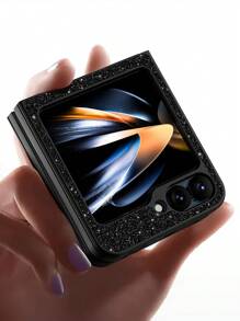 حافظة هاتف سوداء مقاومة للصدمات مع شحن لاسلكي، متوافقة مع Galaxy Z Flip 7؛ حافظة واقية من مادة PC صلبة مقاومة للصدمات، متوافقة مع Galaxy Z Flip 6 و Z Flip 5 و Z Flip 3؛ مادة جلدية محببة؛ إكسسوار حافظة هاتف عملي، متوافق مع Galaxy Z Fold 6؛ هاتف قابل للطي كلاسيكي رائع، متوافق مع Galaxy Z Fold 6؛ حافظة واقية فريدة لإطار Galaxy Z Fold 4/3. مقاومة للماء ومقاومة للصدمات ومقاومة للخدش. - الأسود - مشاهدة 4