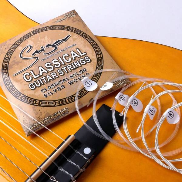 Smiger Conjunto de cordas para violão clássico Smiger, cordas de nylon para violão acústico banhadas a prata, som brilhante .028, cordas para violão elétrico, conjunto de cordas para violão, acessórios para violão elétrico